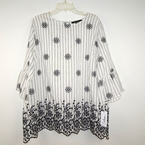 Calessa Tunic Top Women's Size 1X White Black Embroidery Loose Fit Bell Sleeve - Picture 1 of 8
